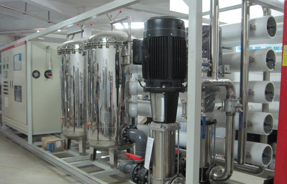 安徽新材料12t/h反滲透純水設備項目